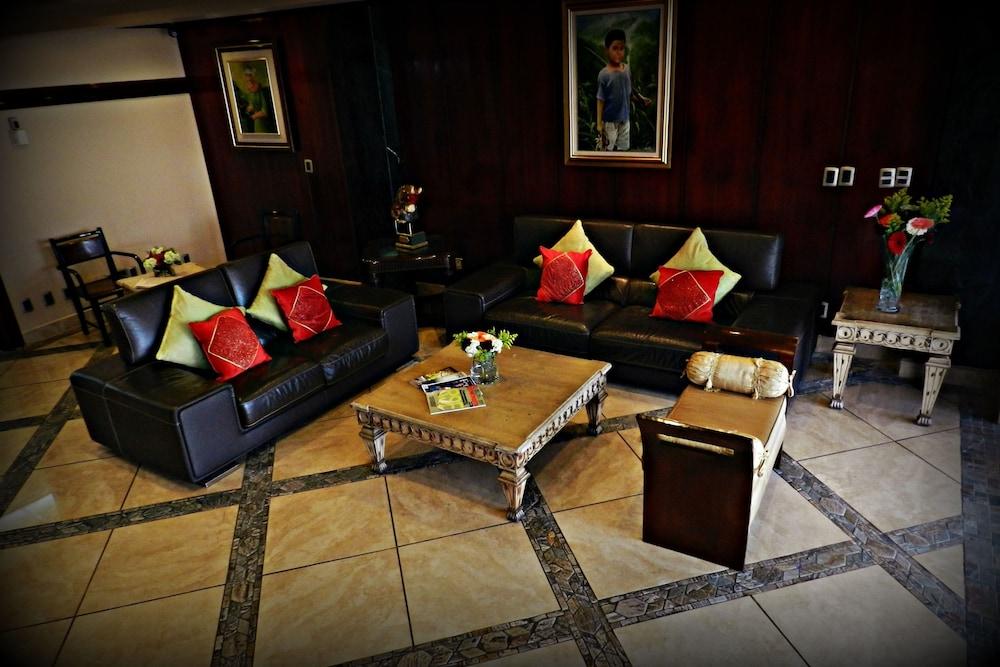 Clarion Hotel San Pedro Sula Exterior photo